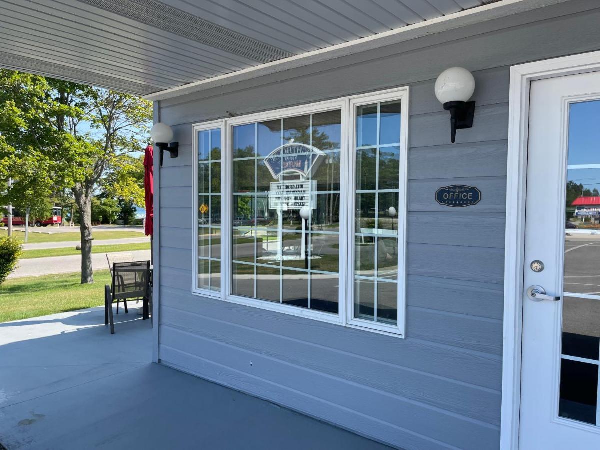 Lighthouse View Motel Mackinaw City Εξωτερικό φωτογραφία