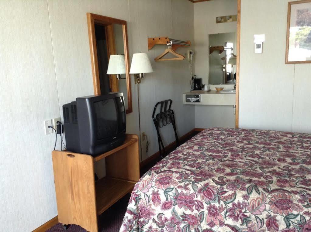 Lighthouse View Motel Mackinaw City Εξωτερικό φωτογραφία