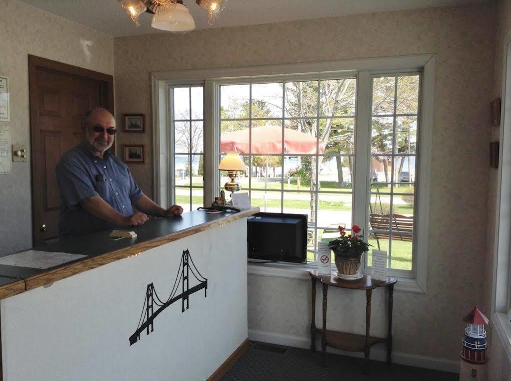 Lighthouse View Motel Mackinaw City Εξωτερικό φωτογραφία